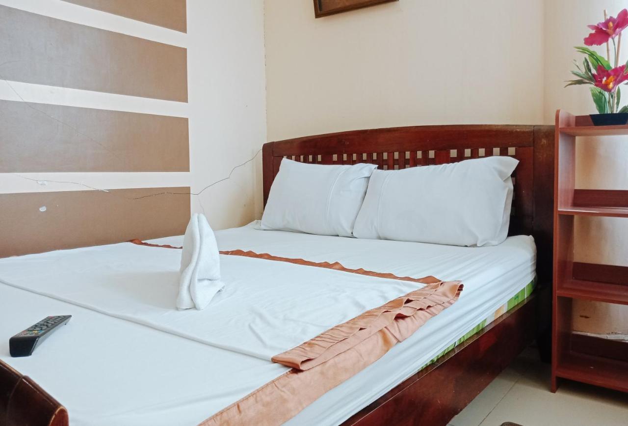 Villa Asuncion Country Inn And Resort Iloilo By Reddoorz Tigbauan Buitenkant foto